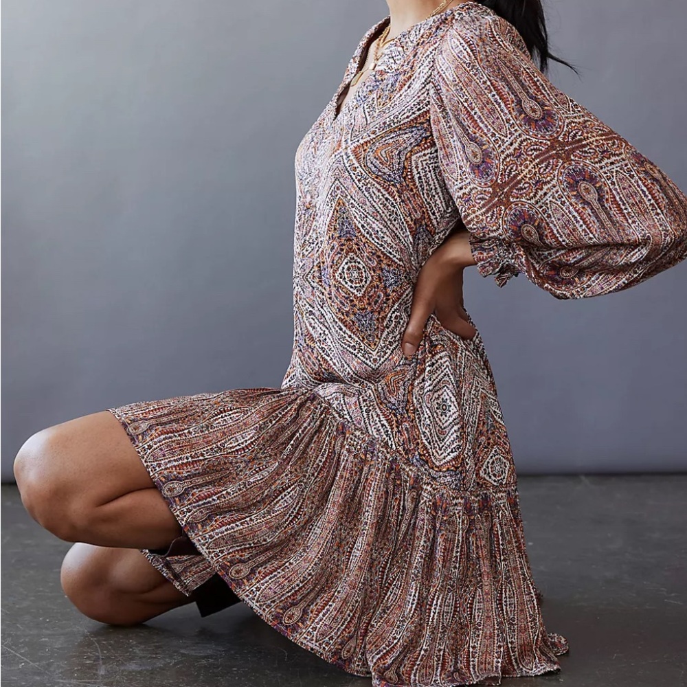 NWT Anthropologie Sabia Flounced Bohemian Dress Size Medium Brown White Pattern